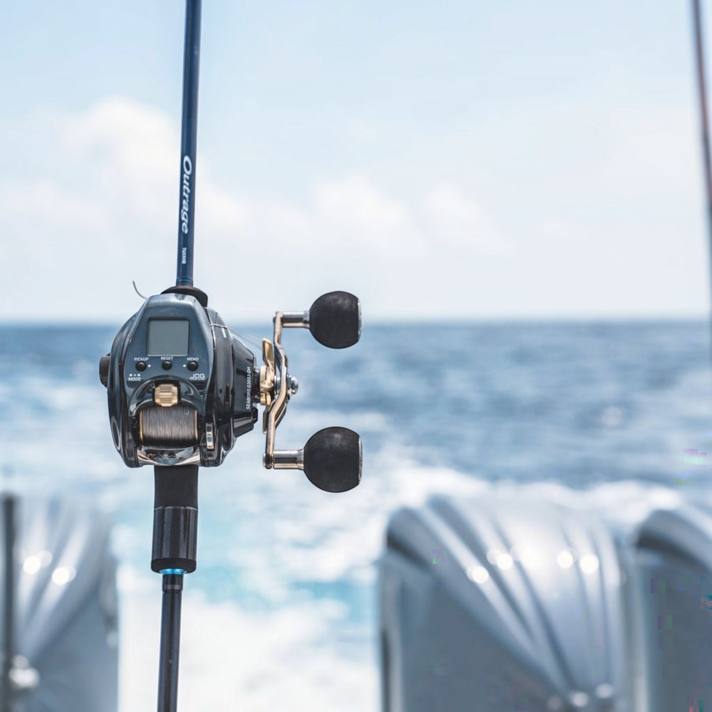 Daiwa Seaborg 300J-DH Electric Reel - Dogfish Tackle & Marine