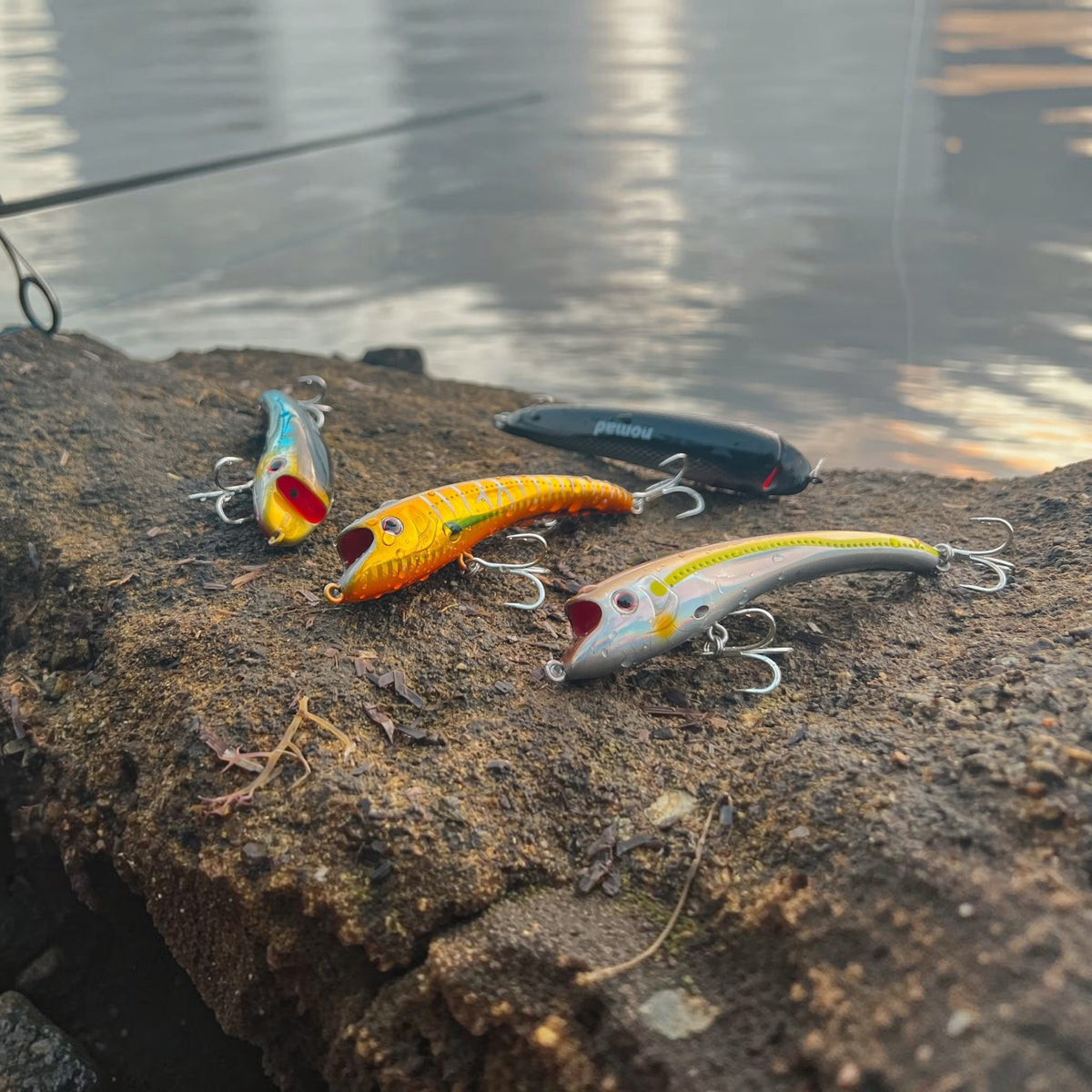 Nomad Maverick 90 AT Suspending 3-1/2" Saltwater Jerkbait - Dogfish Tackle & Marine