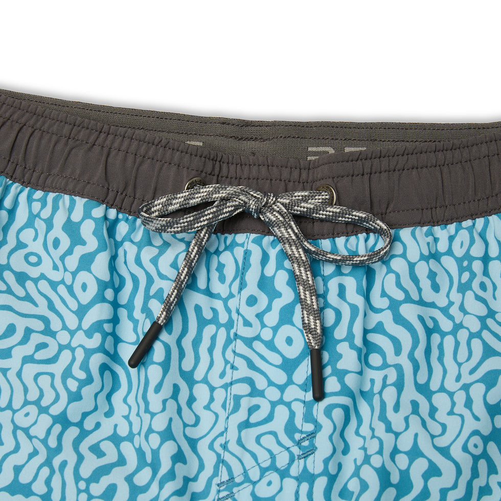 Pelagic Leiday Elastic Waist Lined Shorts 17" - Dogfish Tackle & Marine