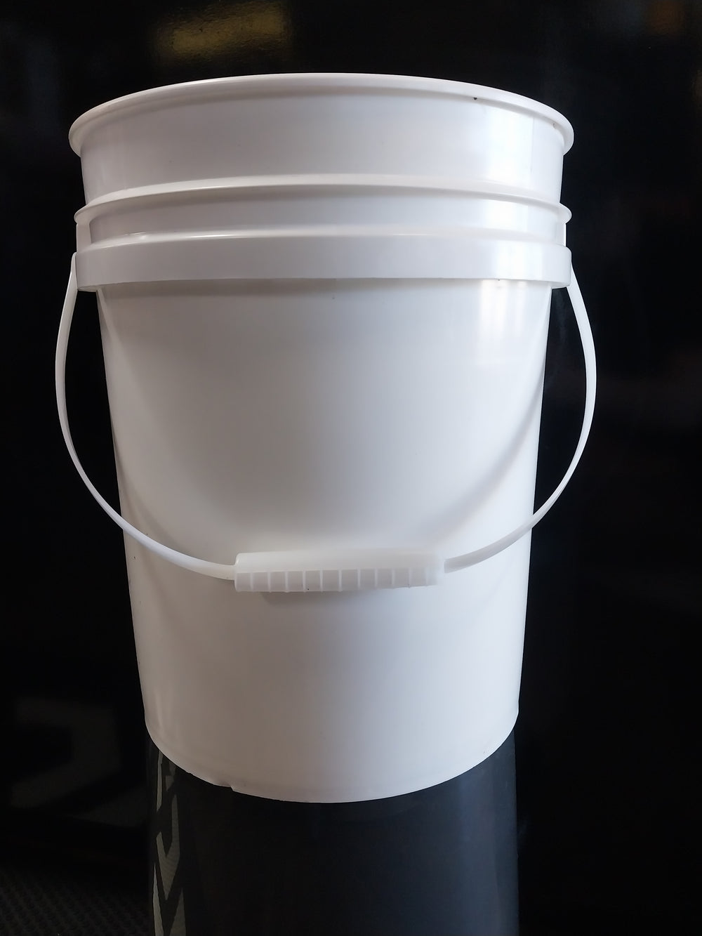 5 Gallon Bucket