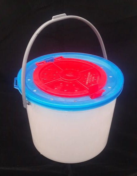 Small Bait Bucket - Dogfish Tackle & Marine