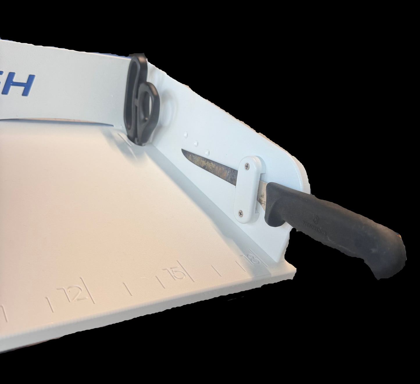 Dogfish Rod Holder Cutting Table