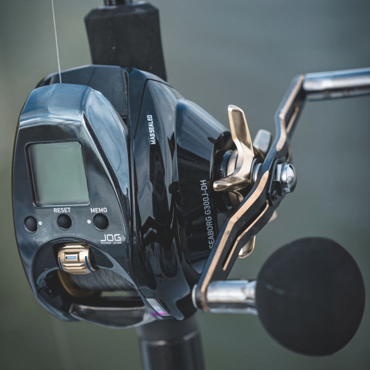 Daiwa Seaborg 300J-DH Electric Reel - Dogfish Tackle & Marine