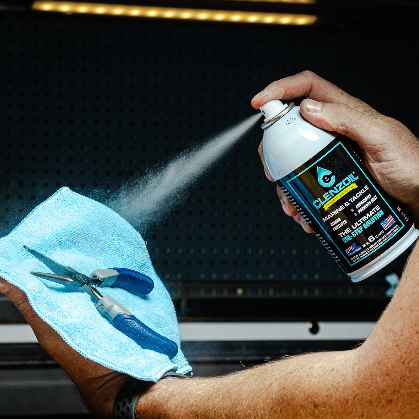 Clenzoil Marine & Tackle Aerosol - Dogfish Tackle & Marine