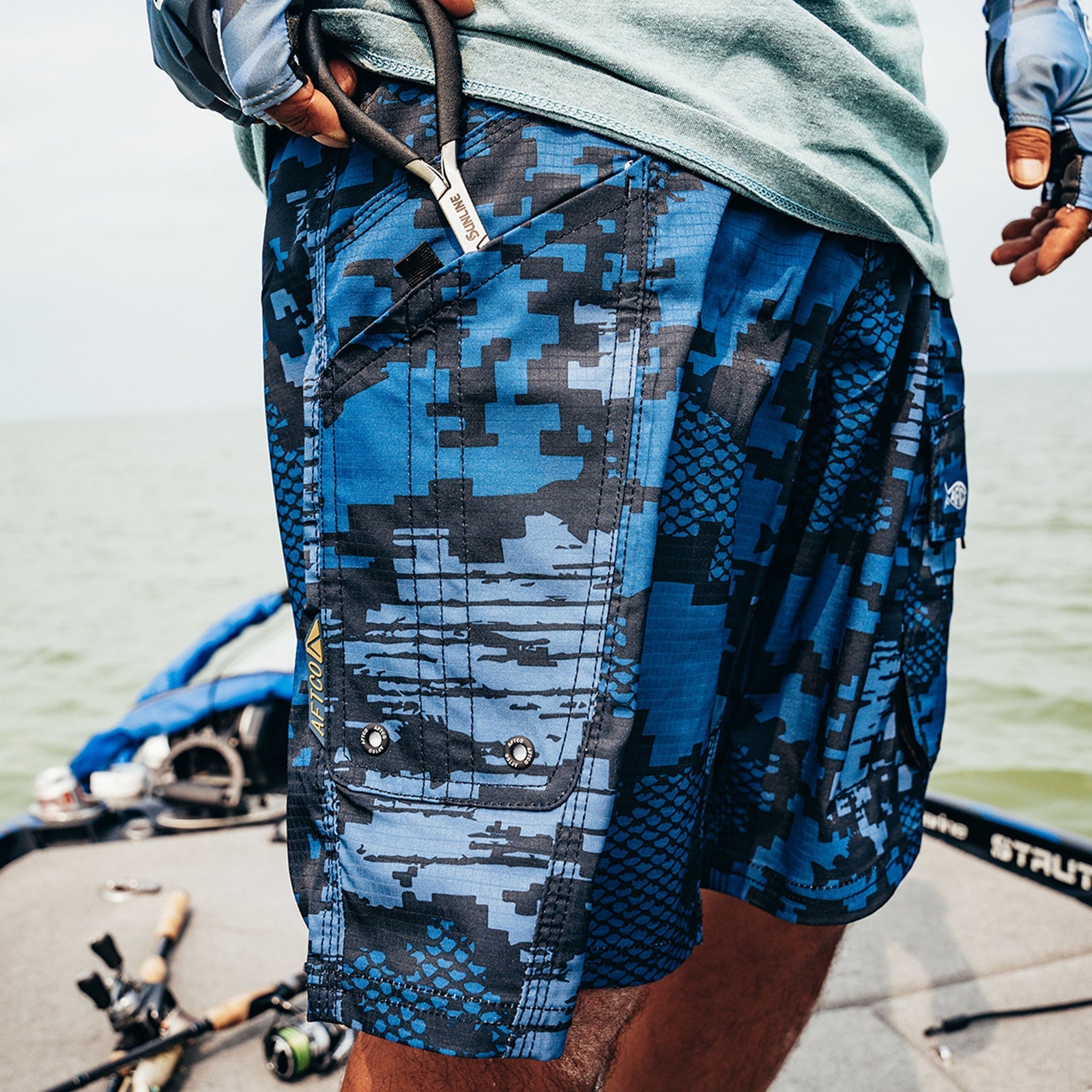 AFTCO Tactical Fishing Shorts - Dogfish Tackle & Marine